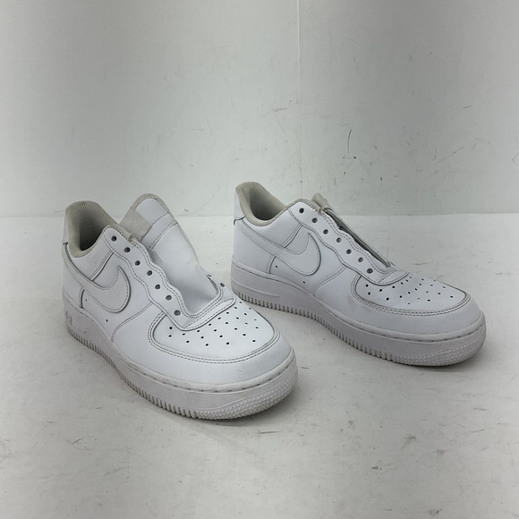 Nike Shoes - Nike Women's White Athletic Sneakers - Size 8.5